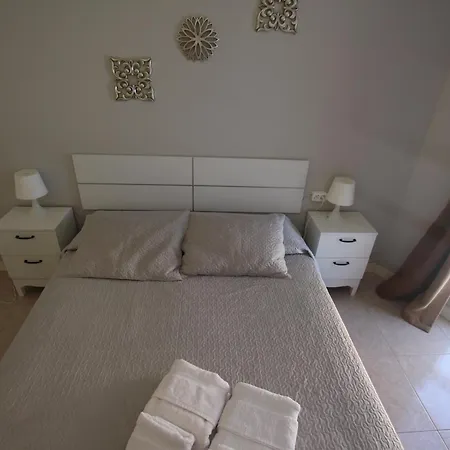 Complejo Torres Yomely Playa De Americas *